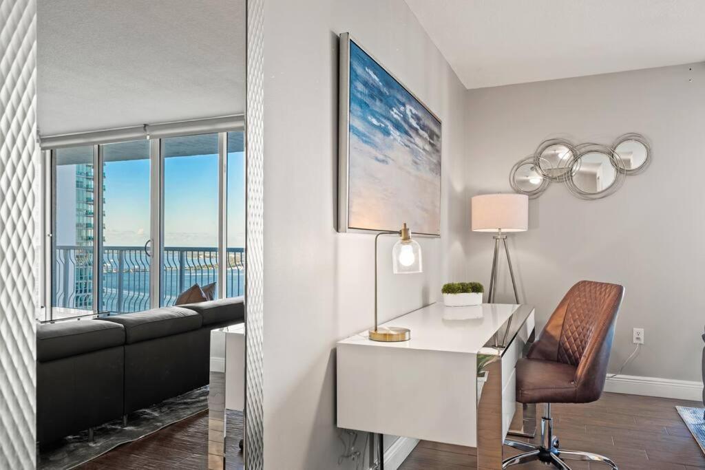 Ferienwohnung Ocean View 35Th Floor, In The Heart Of Miami Exterior foto